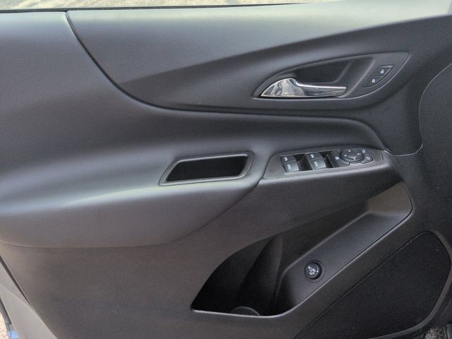 Used 2024 Chevrolet Equinox LT FWD image 25