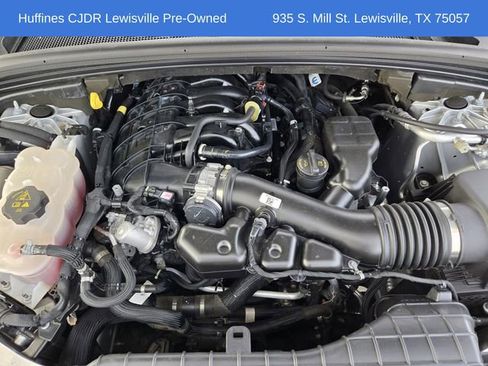 Used 2023 Jeep Grand Cherokee L Limited AWD/4WD image 33