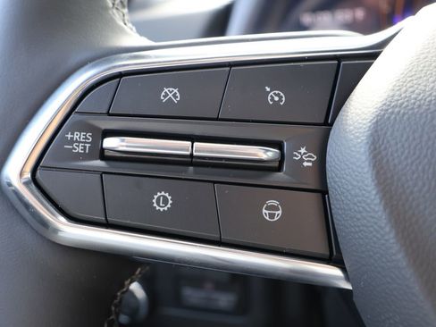 New 2026 Chevrolet Tahoe High Country AWD/4WD image 18