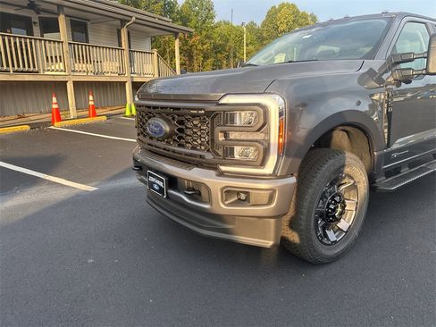 New 2026 Ford F250 XL w/ STX Appearance Package image 10