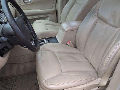 Used 2008 Cadillac DTS w/ Sun And Sound Package image 16