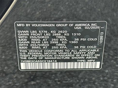 Certified 2025 Volkswagen Atlas Cross Sport SEL image 36