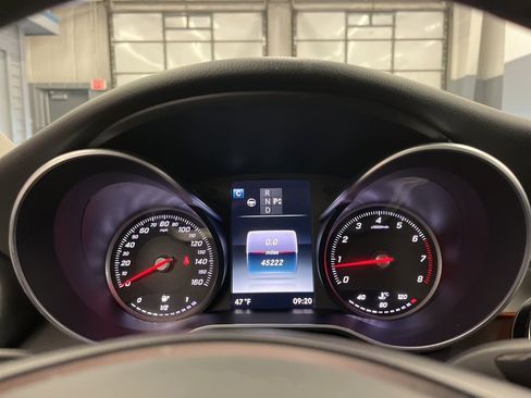 Used 2017 Mercedes-Benz C 300 4MATIC Sedan image 16