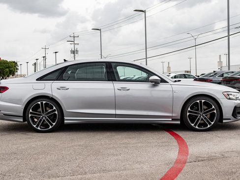 New 2025 Audi A8 L 3.0T image 4