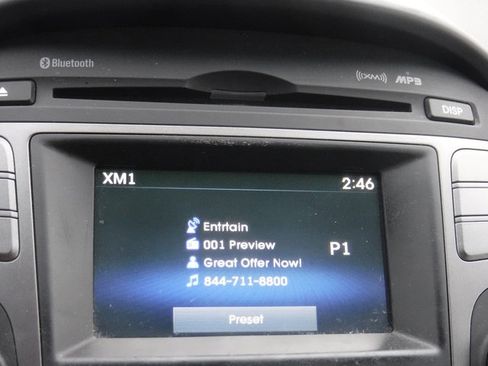 Used 2014 Hyundai Tucson SE image 18