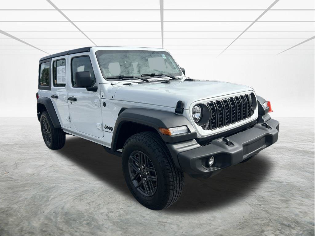 Used 2026 Jeep Wrangler Unlimited Sport AWD/4WD image 2