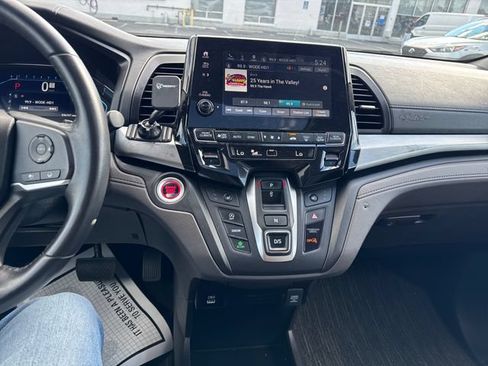 Used 2023 Honda Odyssey EX-L image 21