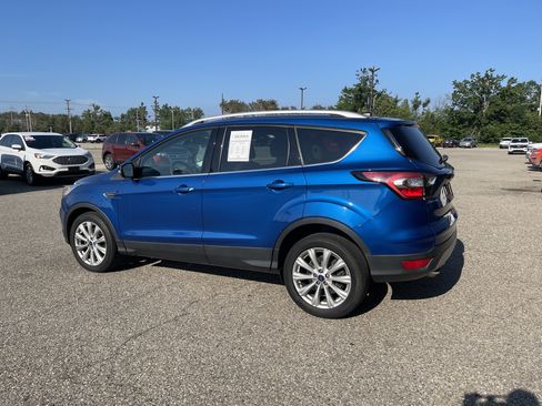 Used 2017 Ford Escape Titanium FWD image 5