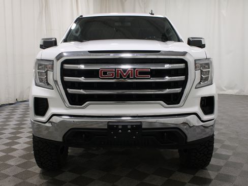 Used 2019 GMC Sierra 1500 SLE w/ SLE Value Package AWD/4WD image 32