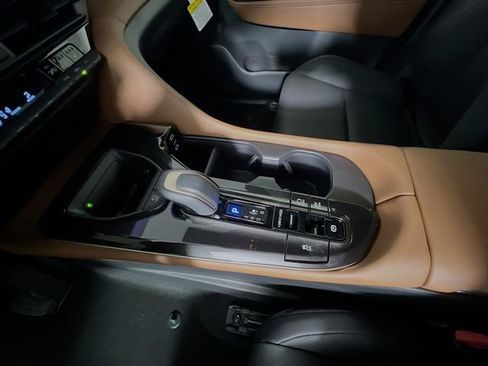 New 2026 Toyota Crown Limited AWD/4WD image 22