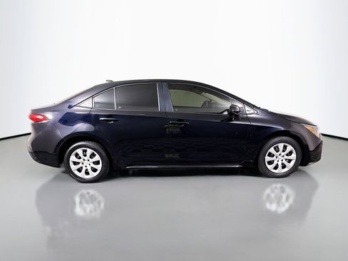 Used 2023 Toyota Corolla LE image 11