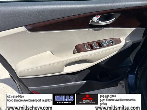 Used 2017 Kia Sorento FWD w/ LX Convenience Package image 10
