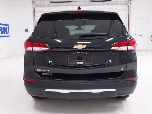 Used 2022 Chevrolet Equinox LT FWD image 32