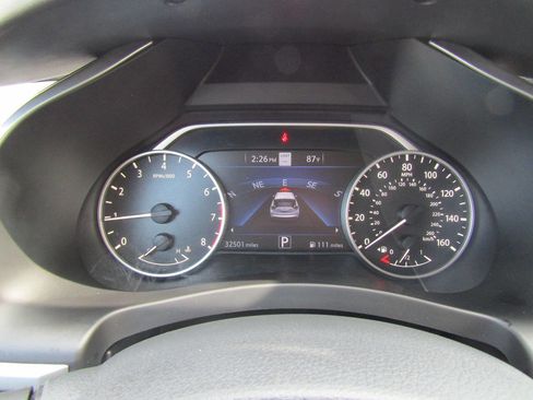 Used 2021 Nissan Murano SL image 11