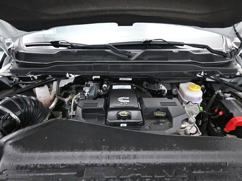Used 2024 RAM 2500 Laramie image 13