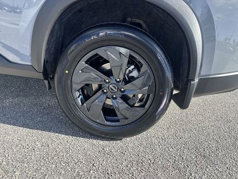 New 2026 Nissan Rogue SV image 32