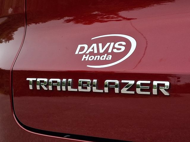 Used 2022 Chevrolet TrailBlazer LT w/ Convenience Package FWD image 30