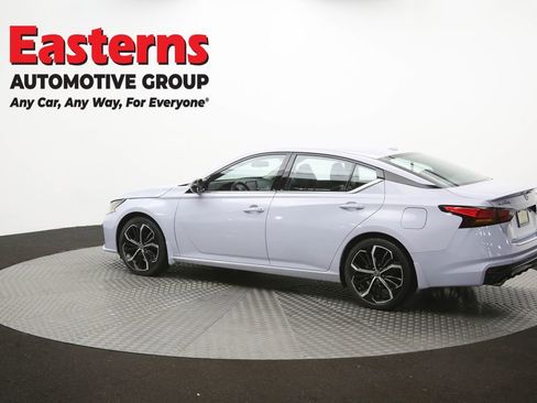 Used 2023 Nissan Altima 2.5 SR FWD image 65