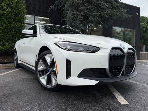 Used 2023 BMW i4 eDrive35 RWD image 8