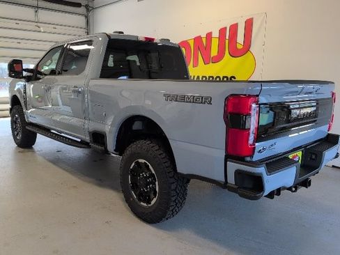 New 2026 Ford F350 Platinum w/ Tremor Off-Road Package AWD/4WD image 2