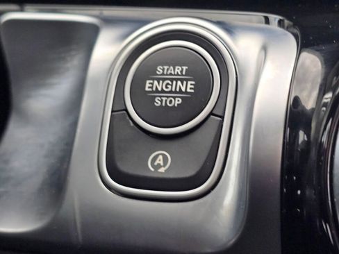 Used 2023 Mercedes-Benz GLB 250 4MATIC w/ AMG Line image 44