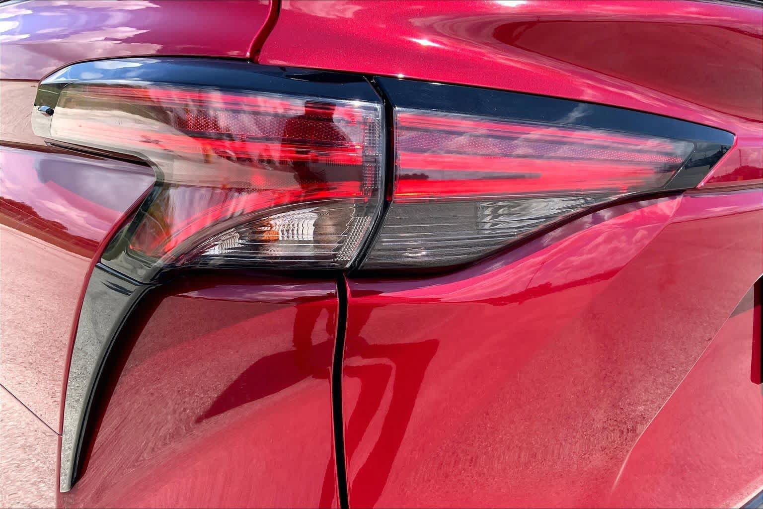 Used 2022 Toyota Sienna LE FWD image 28