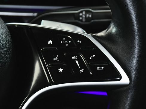 Used 2025 Mercedes-Benz GLS 450 GLS 450 image 45