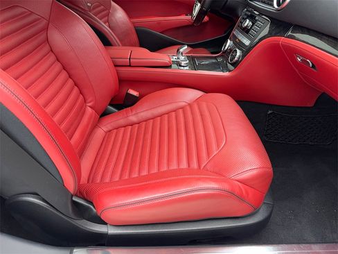 Used 2015 Mercedes-Benz SL 550 image 41
