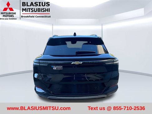 Used 2025 Chevrolet Equinox EV LT w/ Convenience Package II FWD image 8