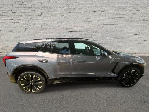 Used 2025 Chevrolet Blazer EV RS AWD/4WD image 4
