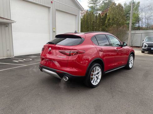 Used 2018 Alfa Romeo Stelvio Ti Sport image 5