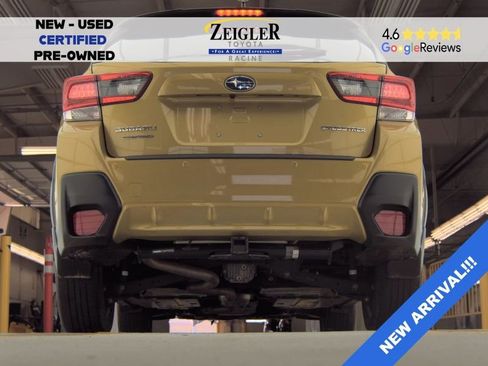 Used 2021 Subaru Crosstrek 2.5i Limited w/ Moonroof Package 2 AWD/4WD image 3
