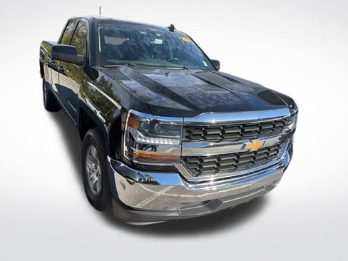 Used 2019 Chevrolet Silverado 1500 LT image 1