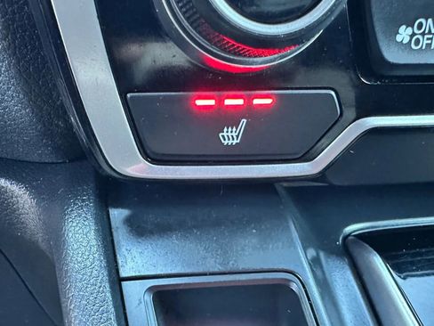 Used 2017 Honda CR-V EX image 17