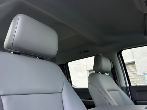 New 2026 Ford F250 XL w/ XL Chrome Package image 15