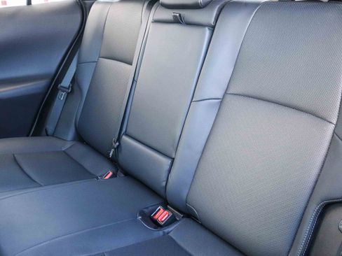 Certified 2023 Toyota Venza Limited AWD/4WD image 19
