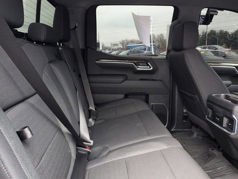 Used 2025 GMC Sierra 1500 Elevation image 8