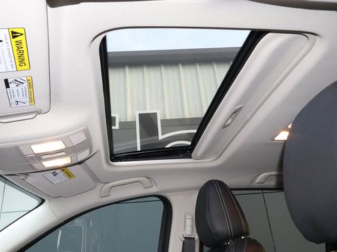 Used 2024 MAZDA CX-5 AWD 2.5 S w/ Premium Package image 8