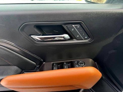 Used 2023 GMC Canyon AT4 w/ AT4 Premium Package image 10