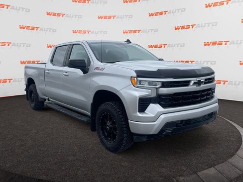 Used 2022 Chevrolet Silverado 1500 RST AWD/4WD image 7