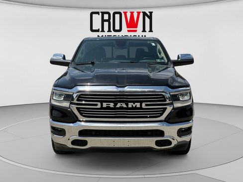 Used 2019 RAM 1500 Laramie AWD/4WD image 8