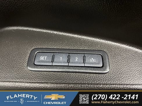 Used 2017 GMC Yukon Denali w/ Open Road Package image 23