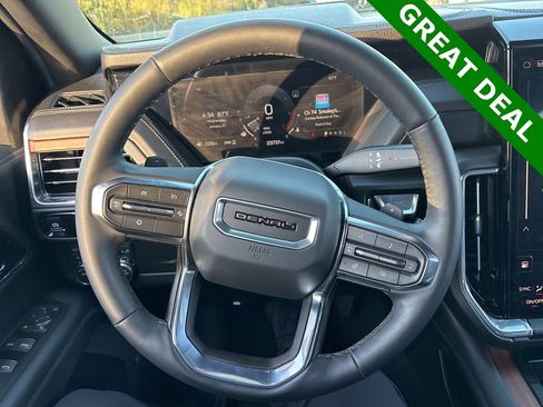 Used 2025 GMC Yukon Denali image 25