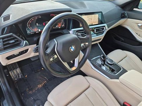 Used 2022 BMW 330i Sedan w/ Driving Assistance Package RWD image 10