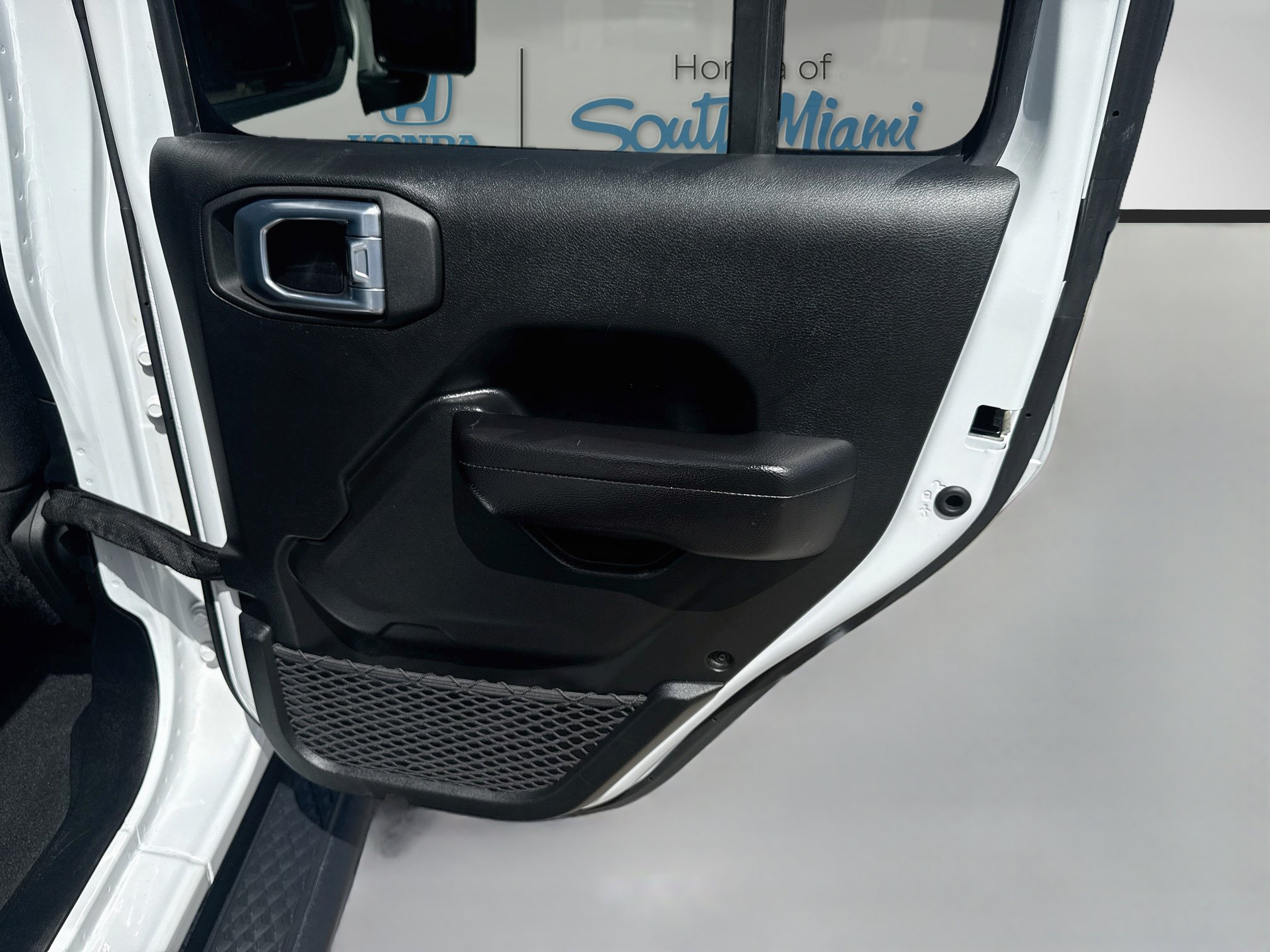 Used 2021 Jeep Gladiator Mojave AWD/4WD image 30