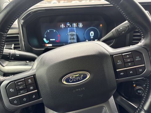 Used 2023 Ford F350 Lariat w/ Lariat Ultimate Package image 15