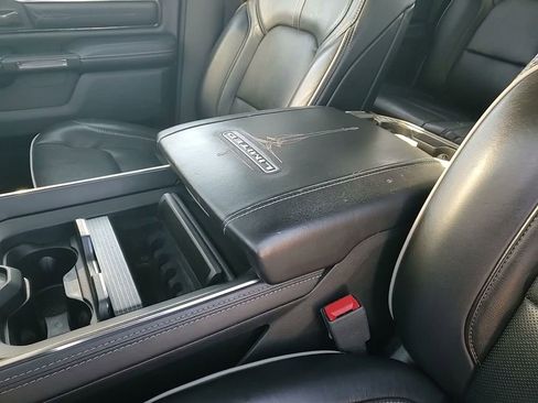 Used 2020 RAM 1500 Limited w/ Black Appearance Package image 29