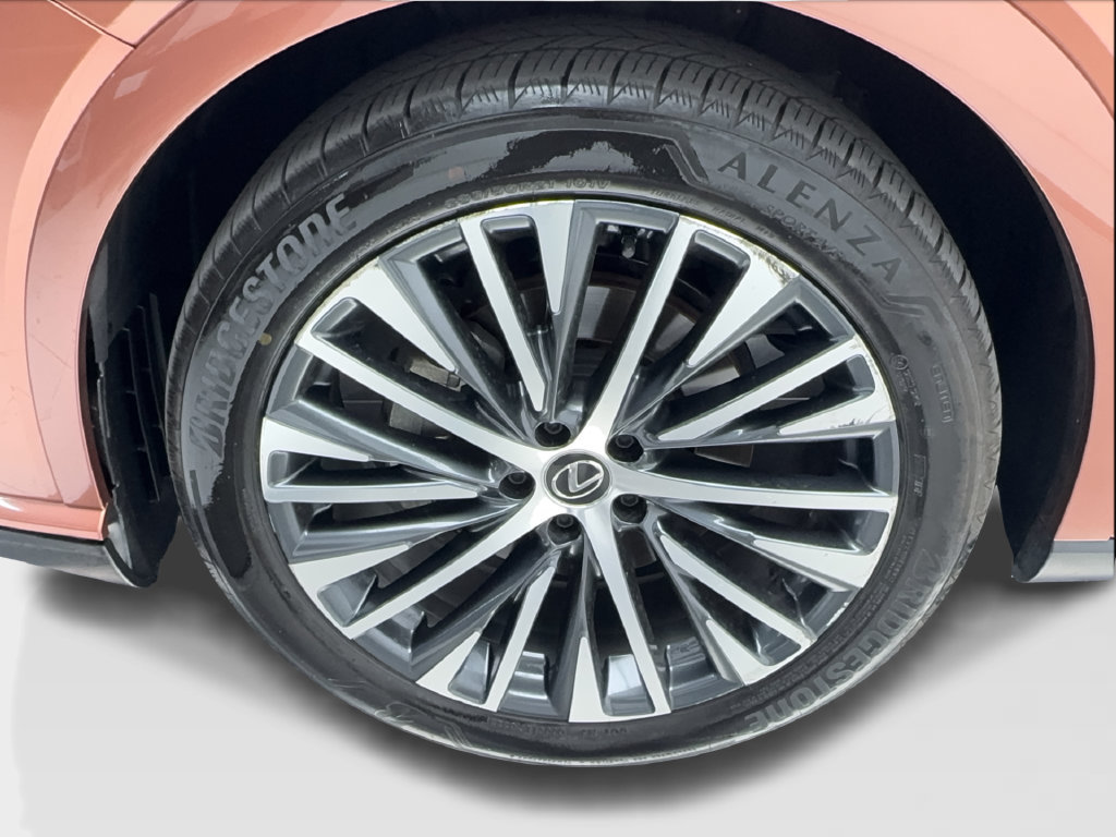 Used 2023 Lexus RX 350 Premium Plus w/ Cold Area Package FWD image 15