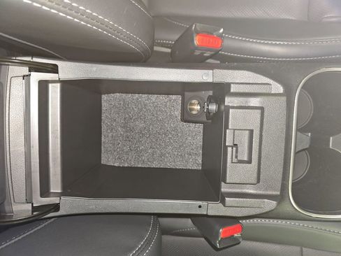 Certified 2023 Subaru Outback Limited XT image 26