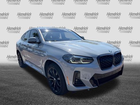 Certified 2024 BMW X4 xDrive30i w/ Premium Package AWD/4WD image 2